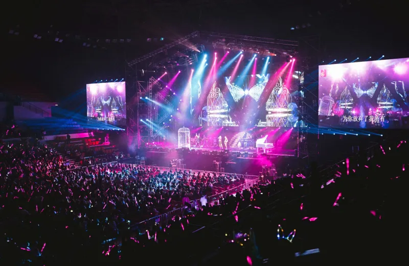 Don't Be That American: The Unwritten Rules of Taiwan's Concert Scene Every Fan Needs to Know